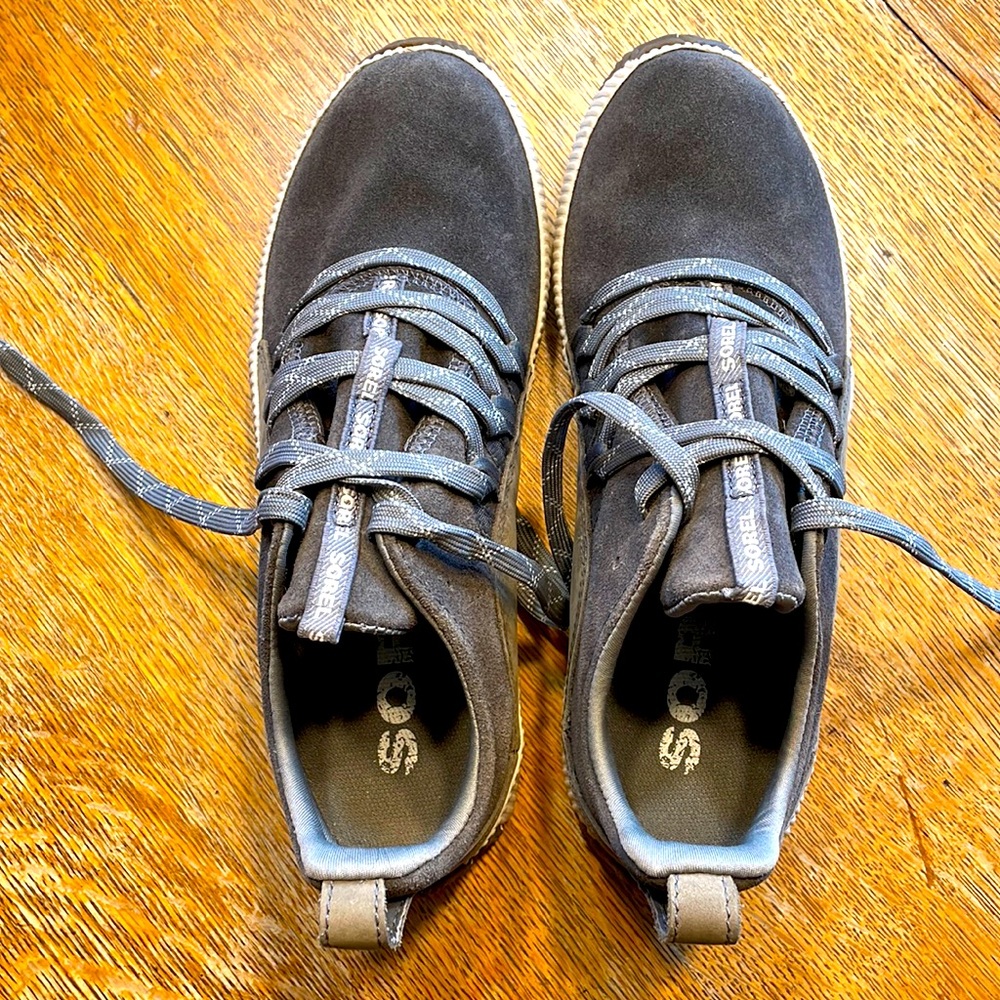 Women’s Sorel Out ‘N About Sneakers (Size 8.5)